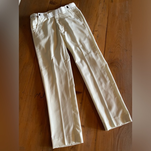 BRYAN MICHAELS Men’s Ivory Slim Fit 2 Piece Tuxedo W/Champagne 4 Piece Vest Set - Picture 12 of 17